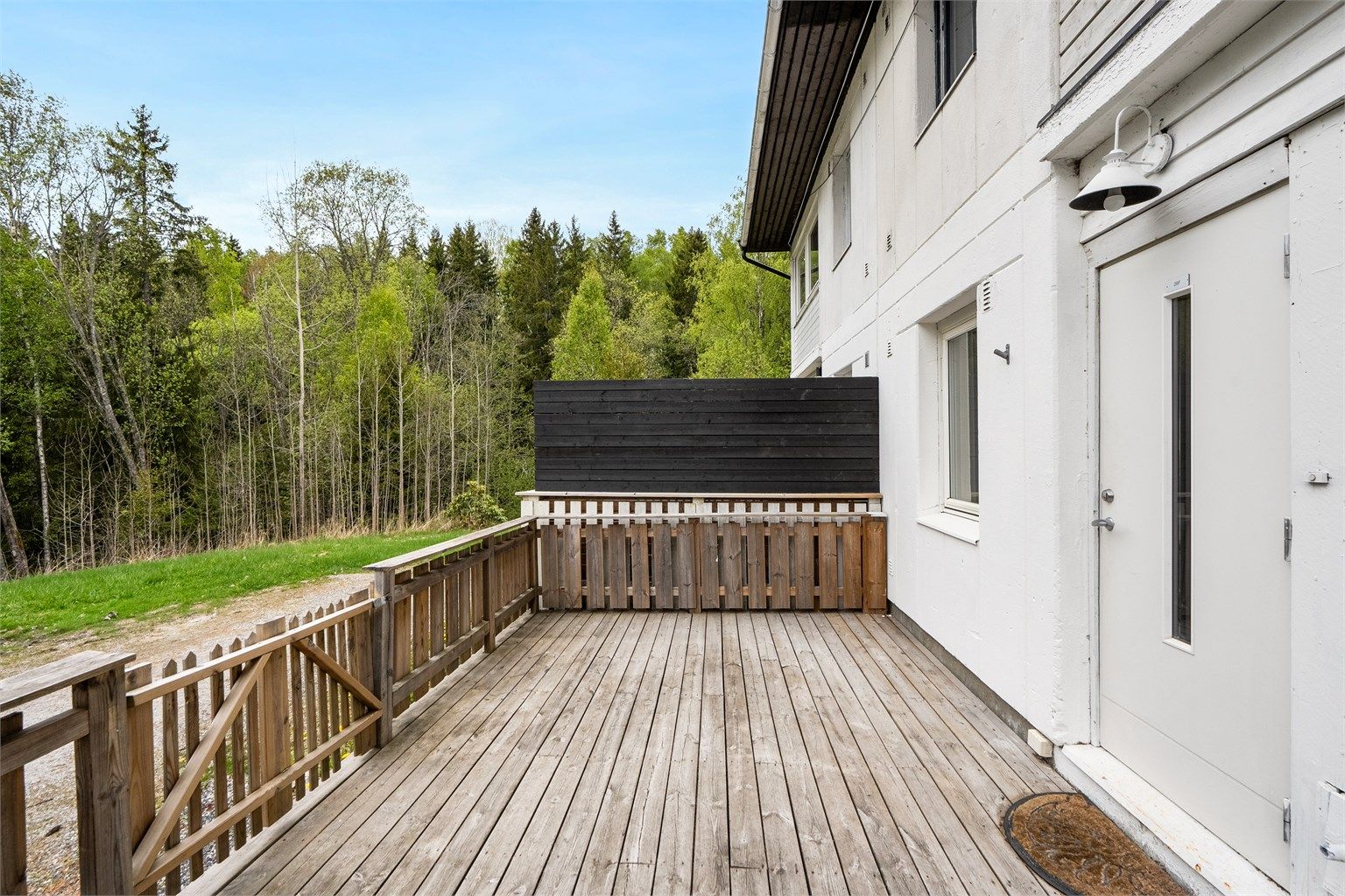 Lys og lettstelt selveierleilighet med sydvest-vendt uteområde - Fotograf: Oh shots
