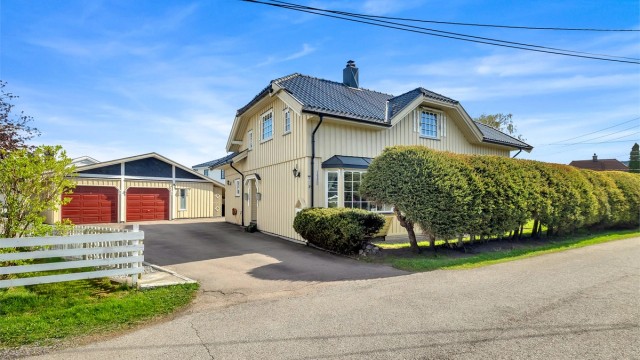 Eiendomsmegler Krogsveen v/ Vegard Gran-Andersen ønsker deg velkommen til Inges gate 14B og 14C.