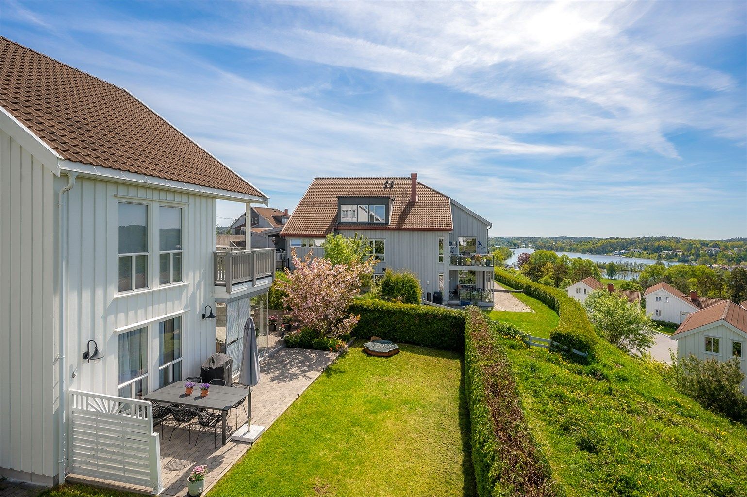 Leilighet med attraktiv beliggenhet på Nidelvåsen  -Leiligheten ligger i 1. etasje og har direkte tilgang til nydelig uteplass som har svært gode solforhold