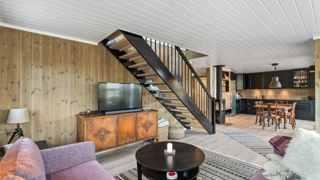 Smakfullt og praktisk innredet hytte med masse plass