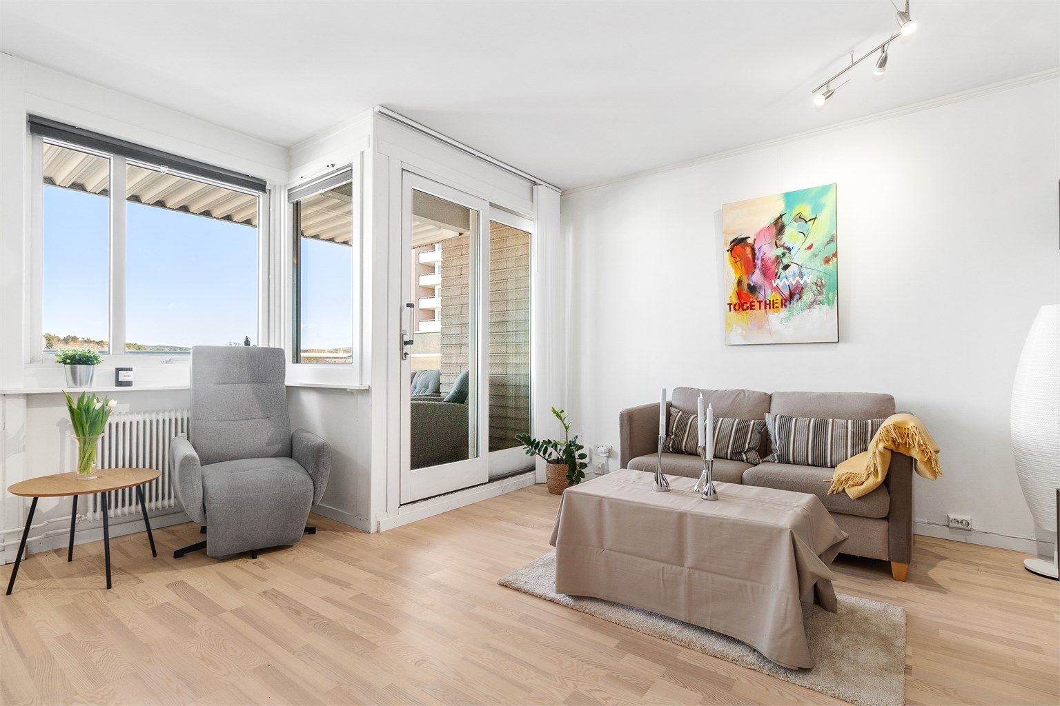 Eiendomsmegler Krogsveen v/Idriss Eliassy ønsker velkommen til Havreveien 9