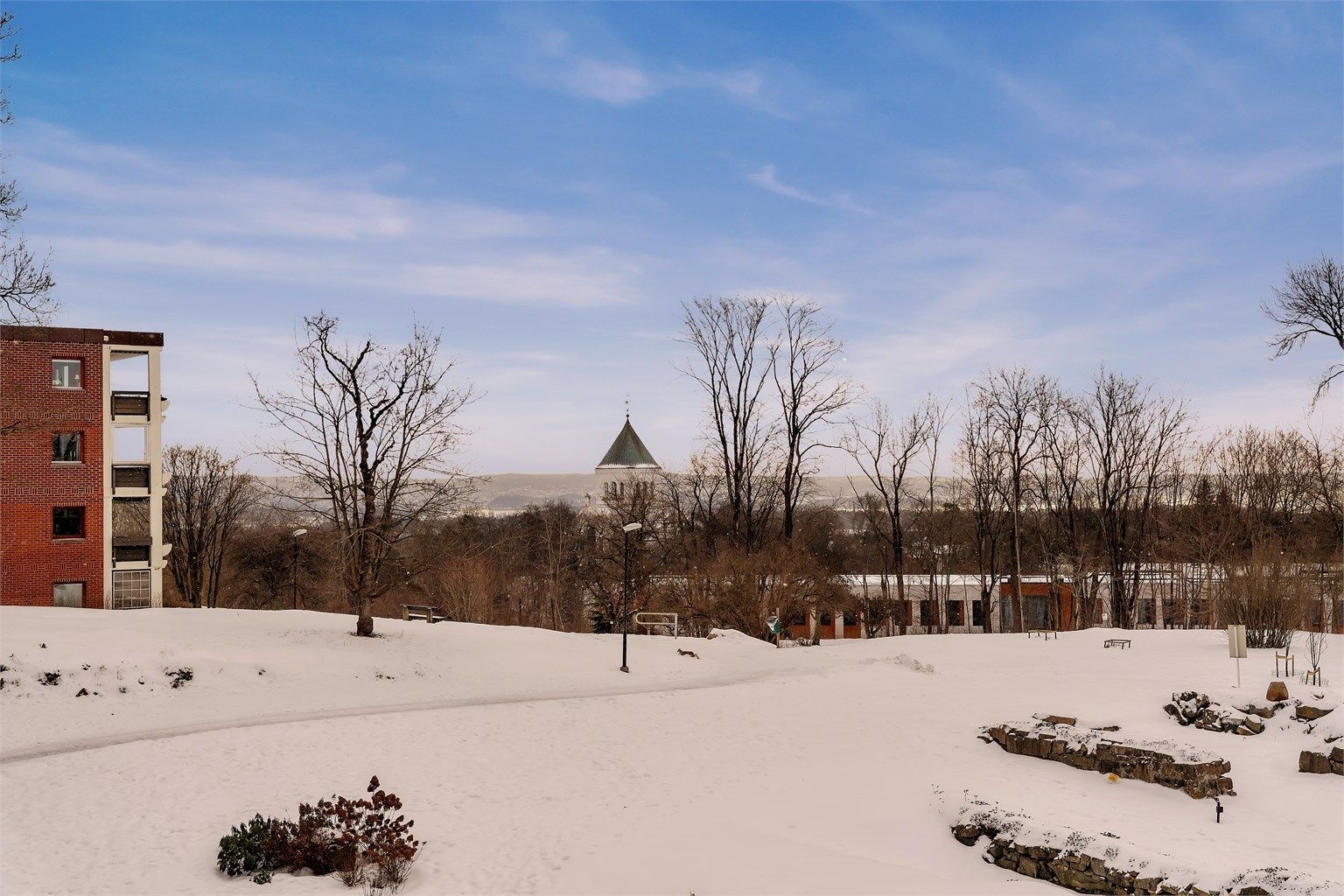 Flott og usjenert utsikt fra terrassen.