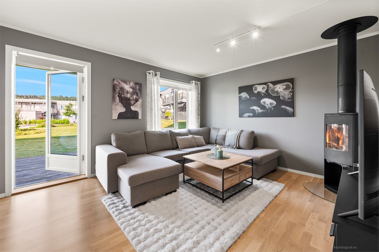 Leiligheten har en gjennomgående god standard