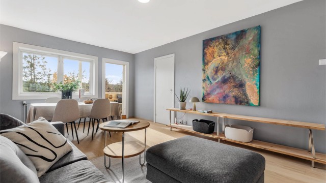 Velkommen til Villaveien 22, presentert av Terje Tveit i Krogsveen.