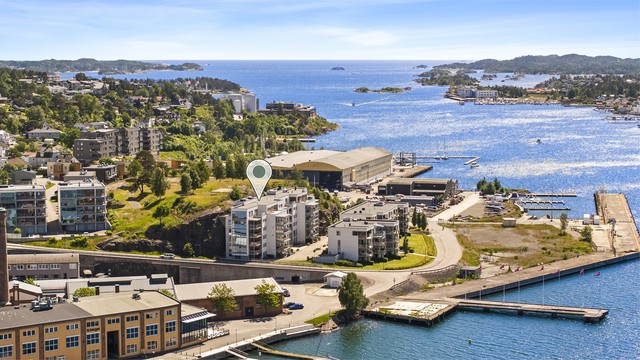 Sandefjord har ingen boplikt, noe som gjør leiligheten til et godt alternativ som en lettstelt fritidsbolig.