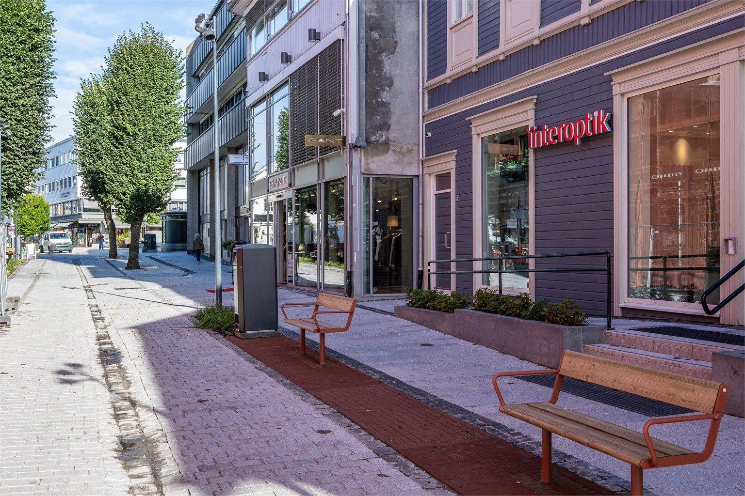 Gatene nedenfor leiligheten
