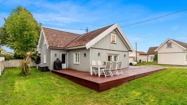 Dr.Opsands vei 32B presenteres av Amir Pedersen-Paydar i Krogsveen.