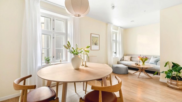 Tom Martinsen v/ Eiendomsmegler Krogsveen har gleden av å presentere Fredensborgveien 6D!