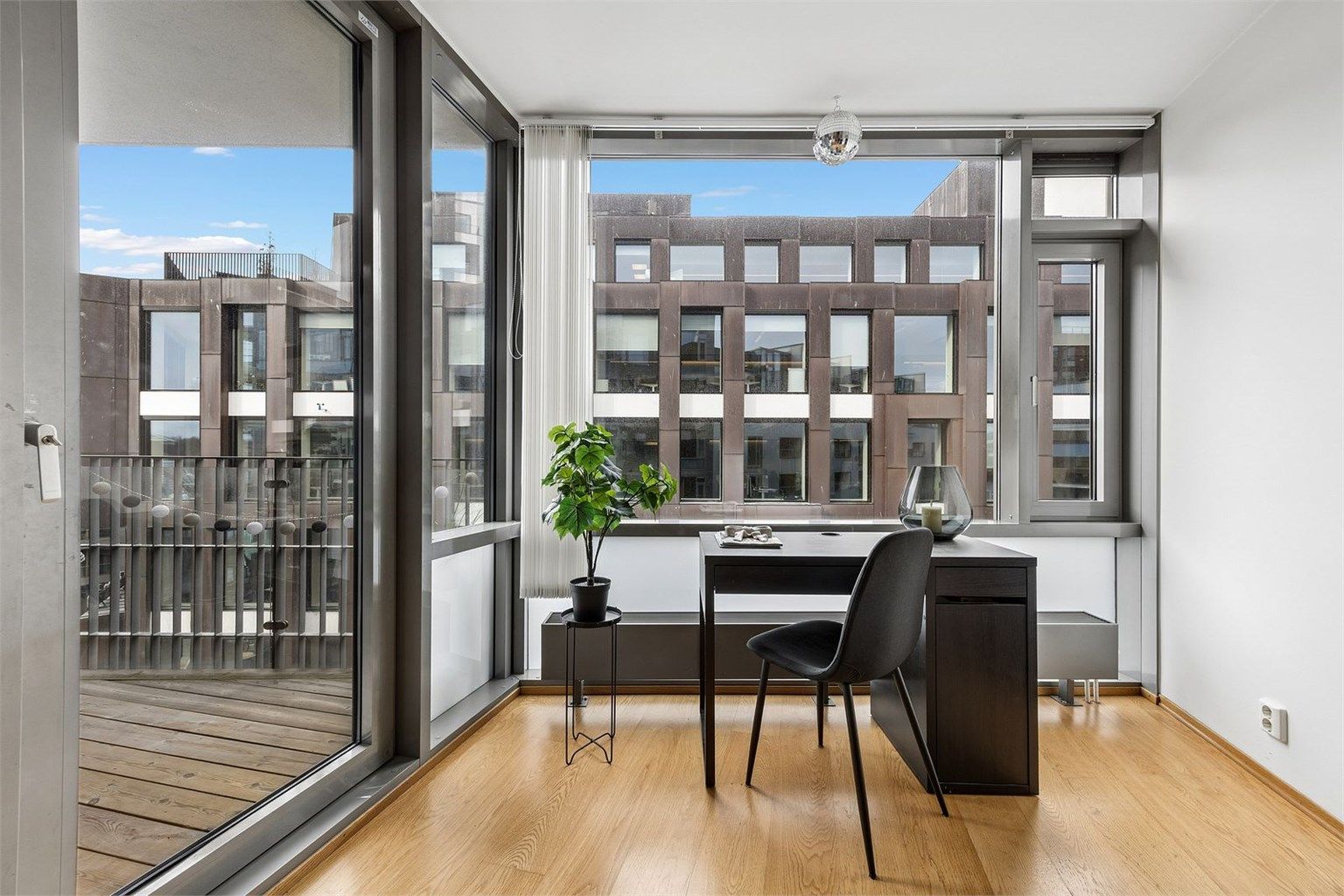 Velkommen til Olav Selvaags plass 4!