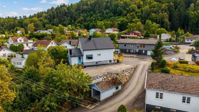 Den tilhørende garasjen har TG3.