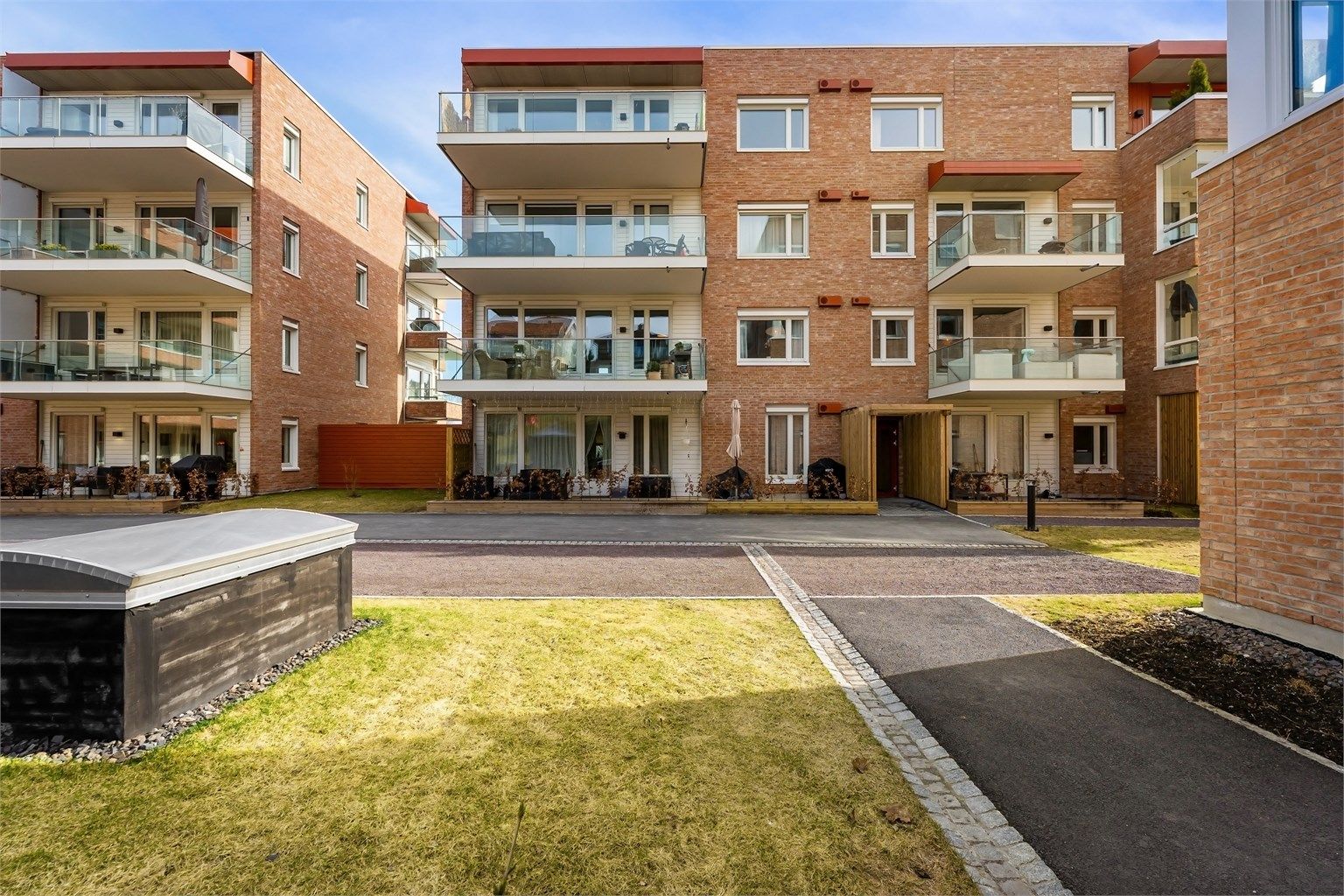 Velkommen til Professor Kohts vei 81