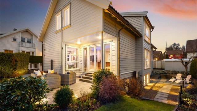 Velkommen til Forusvågen 6 - en velholdt og innholdsrik familiebolig i et svært populært nabolag.