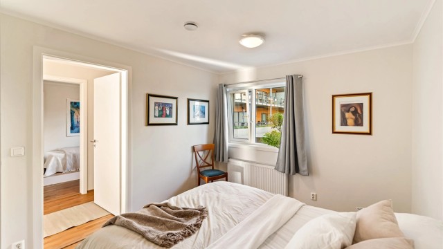 Svalt og romslig soverom