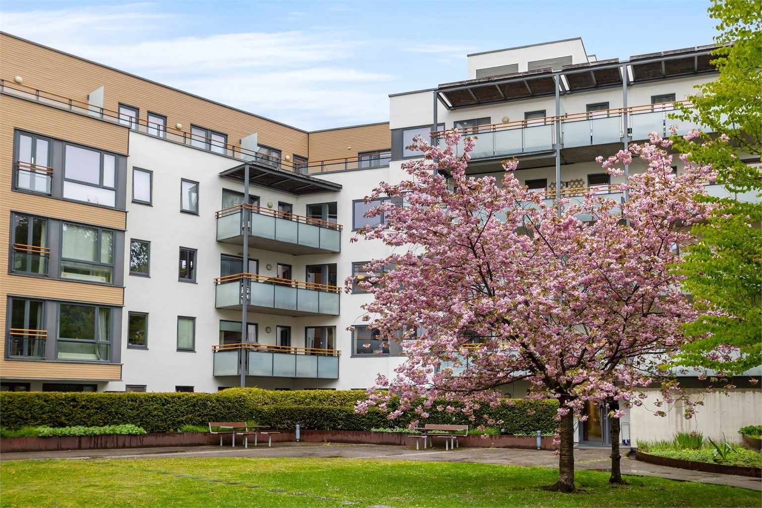 Pilestredet Park er kjent for sin prisvinnende landskapsarkitektur og rolige atmosfære.