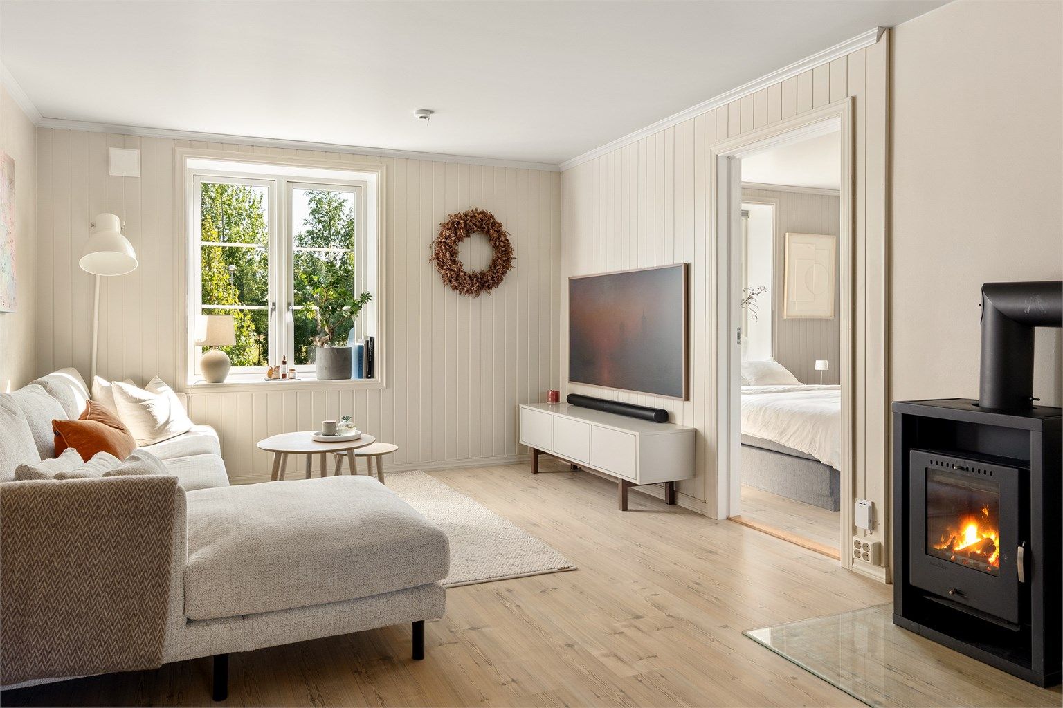 Velkommen til Heibergs gate 1B! Leiligheten presenteres av Raymond Bøhn i Krogsveen. Fotograf; Kristoffer Kristiansen.