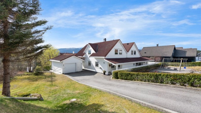 Etablert og rolig boligområde med lite gjennomgangstrafikk