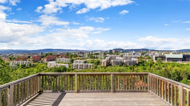Velkommen til Furuveien 21B - Presentert av Krogsveen v/ Jan Robert Ottesen! - Foto: Lasse Lerdahl