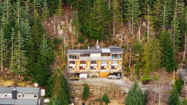 Dronebilde tatt fra syd