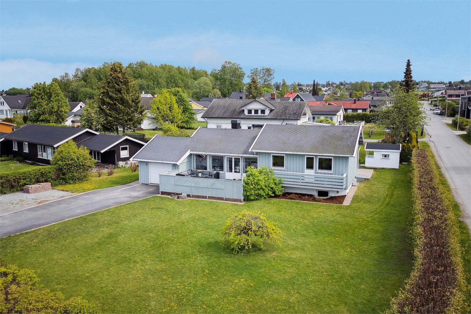 Velkommen til Skogfaret 4! Lys og innbydende enebolig i populære og barnevennlige omgivelser nederst i Bekkelaget.