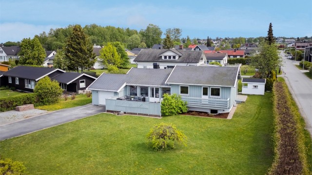 Velkommen til Skogfaret 4! Lys og innbydende enebolig i populære og barnevennlige omgivelser nederst i Bekkelaget.