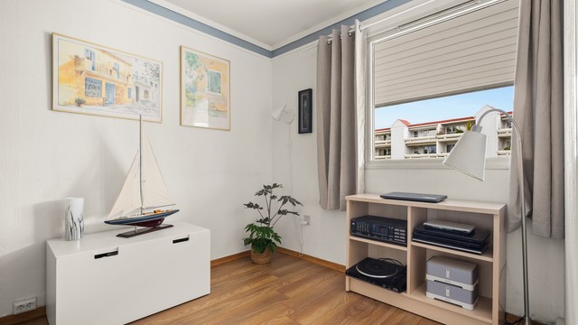 Dette soverommet ble utvidet ved å innlemme tidligere bod (ikke omsøkt og godkjent).