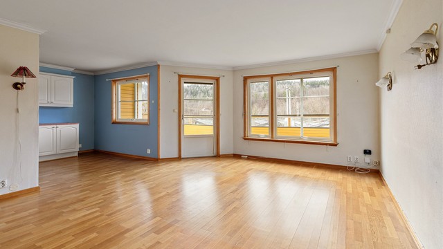 Stor stue med åpen kjøkkenløsning - Det er varmekabler i gulvet