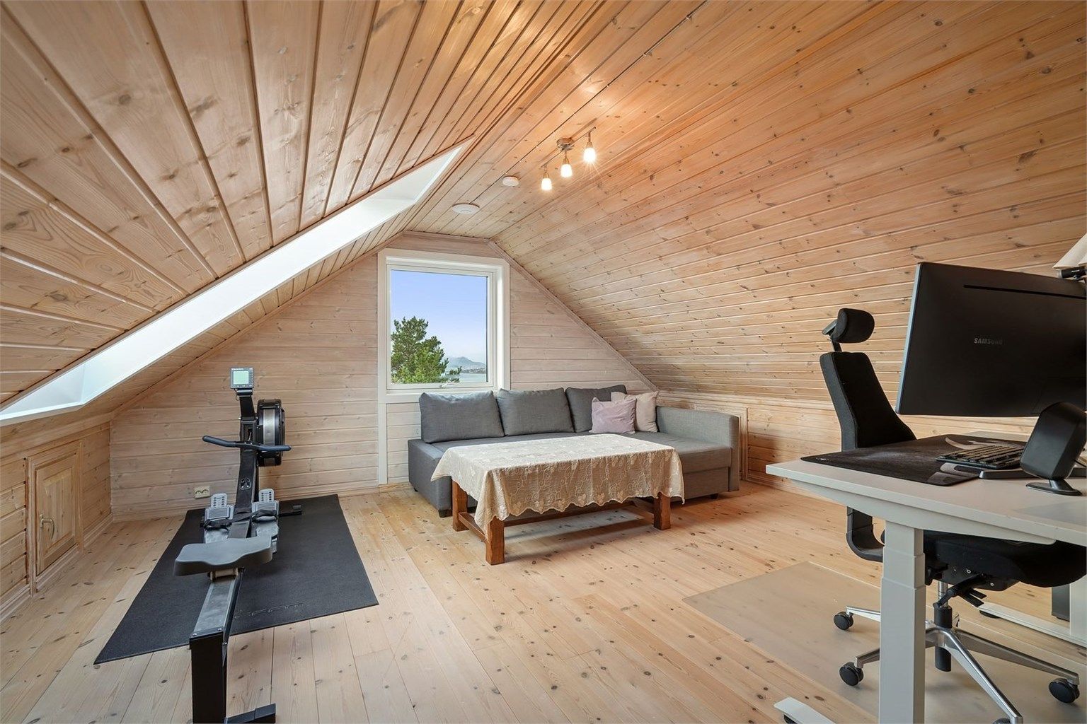 Fin og koselig loftstue 