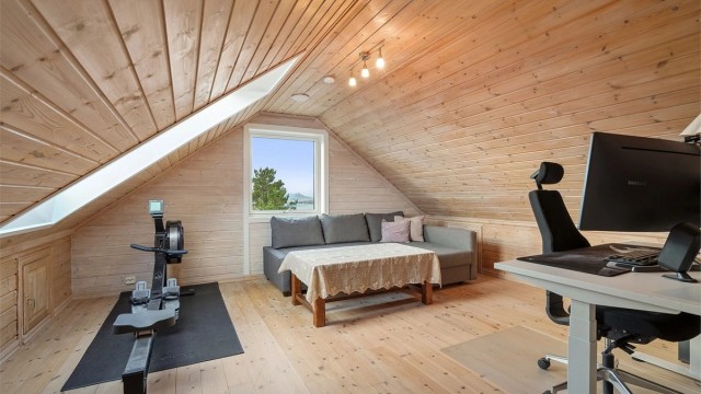 Fin og koselig loftstue