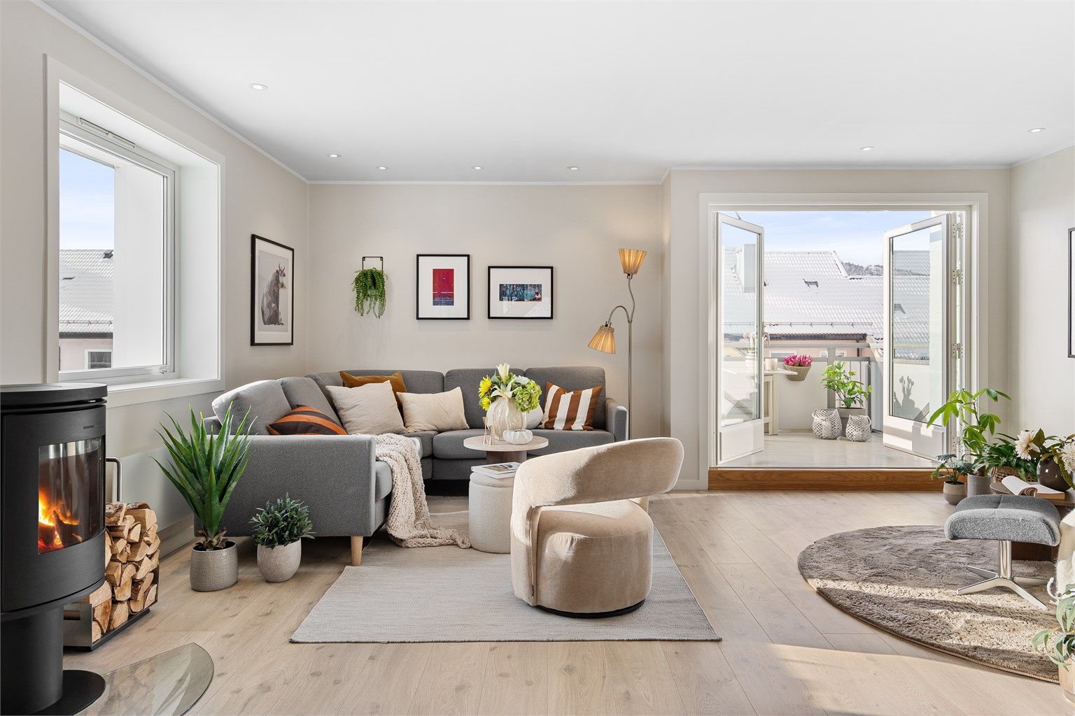 - Velkommen til Nordahl Rolfsens vei 23 D -