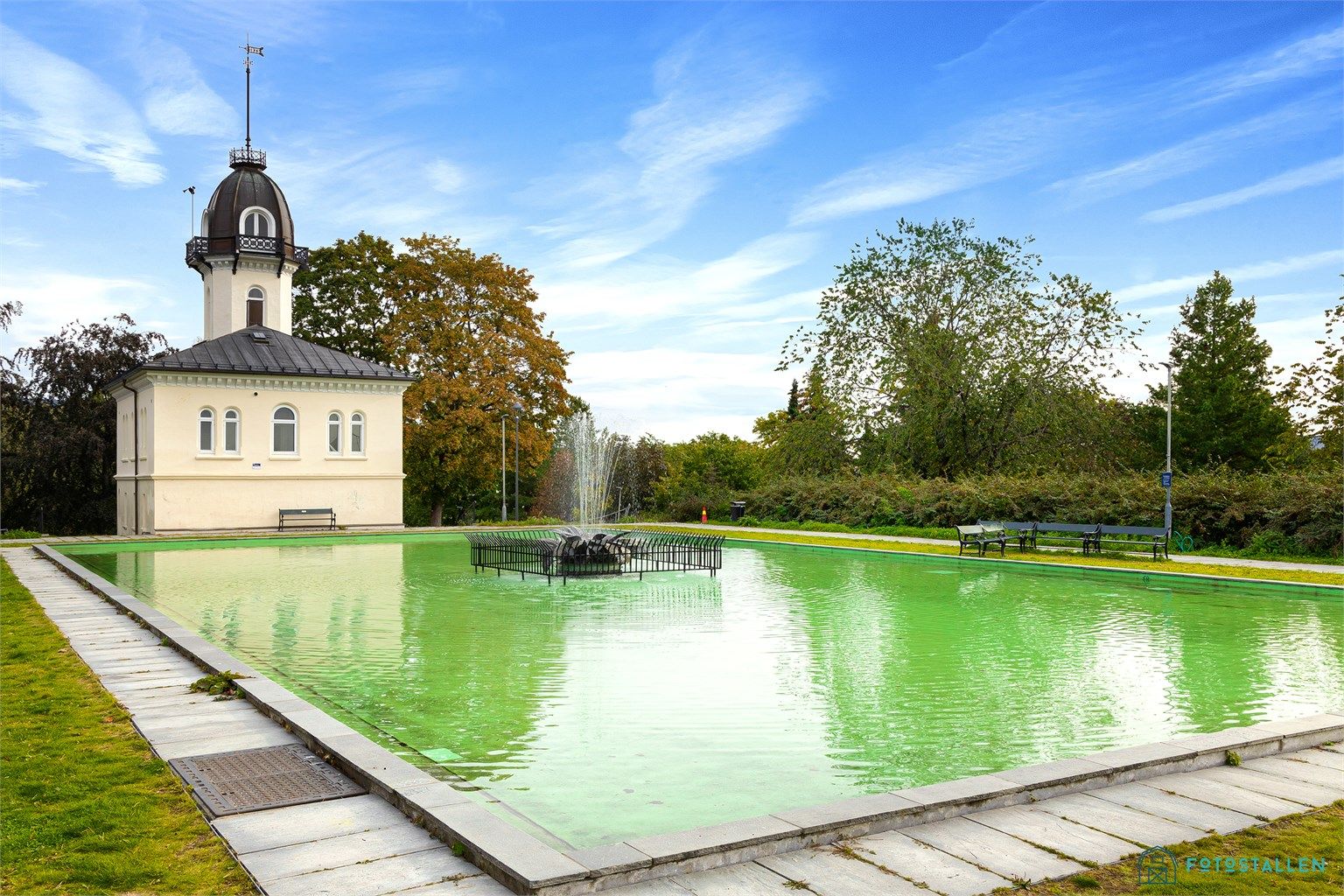 St. Hanshaugen park er et populært samlingspunkt med grønne plener, turstier og uteservering.