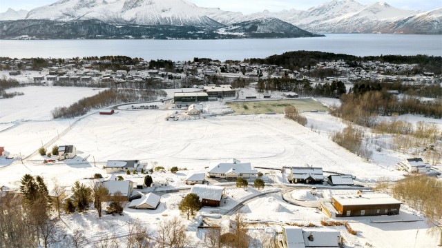 Her bor man med umiddelbar nærhet til flotte turmuligheter, sommer som vinter.