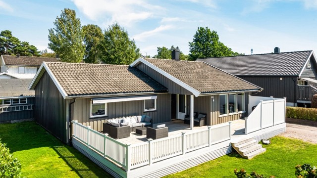 Spetalenveien 44 presenteres av Kenneth Graarud Olsen i Krogsveen.