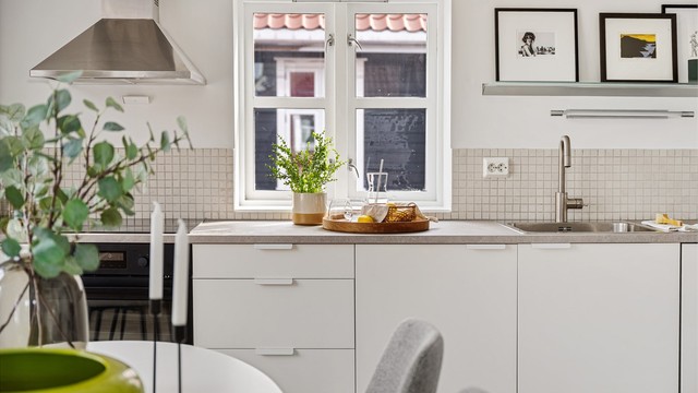 Lys og åpen leilighet hvor du kan flytte rett inn.