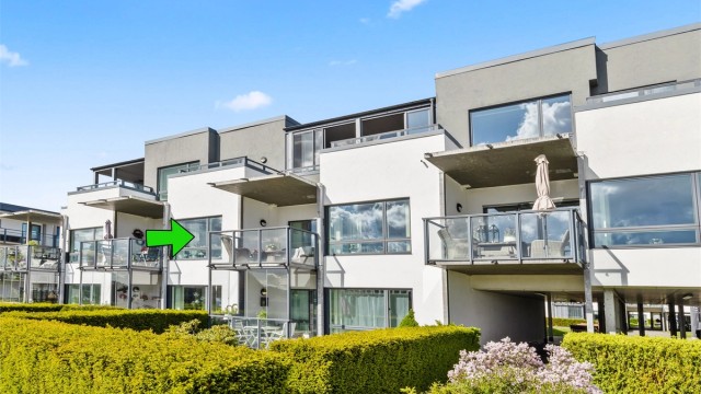 Leiligheten sett utenfra, enkelt og hyggelig