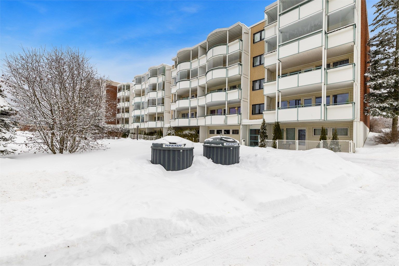 Fellesutgiftene inkluderer parkering, og det er mulighet for å montere ladeboks.