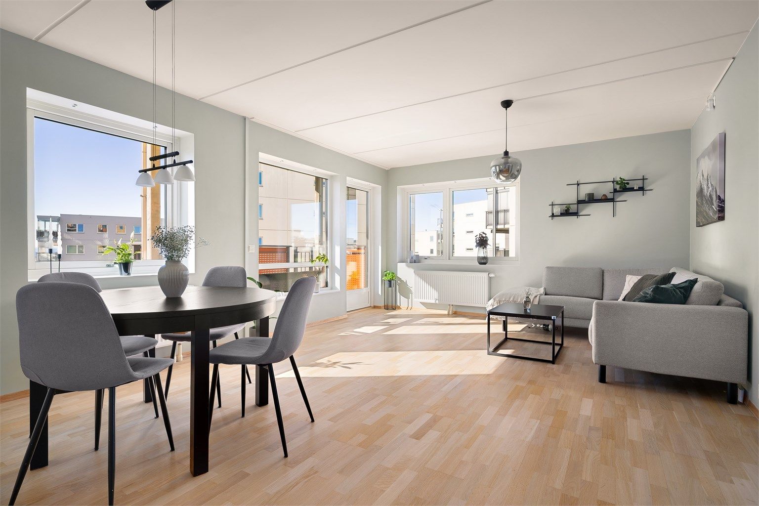 Sindre Nyhus v/ Krogsveen har gleden av å presentere Frydenbergveien 58!