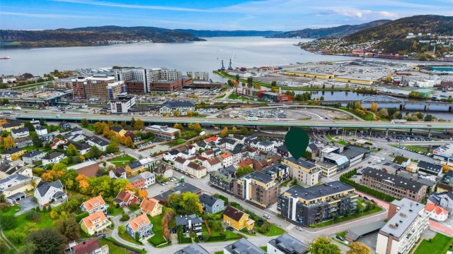 Meget godt kollektivtilbud i form av buss og tog