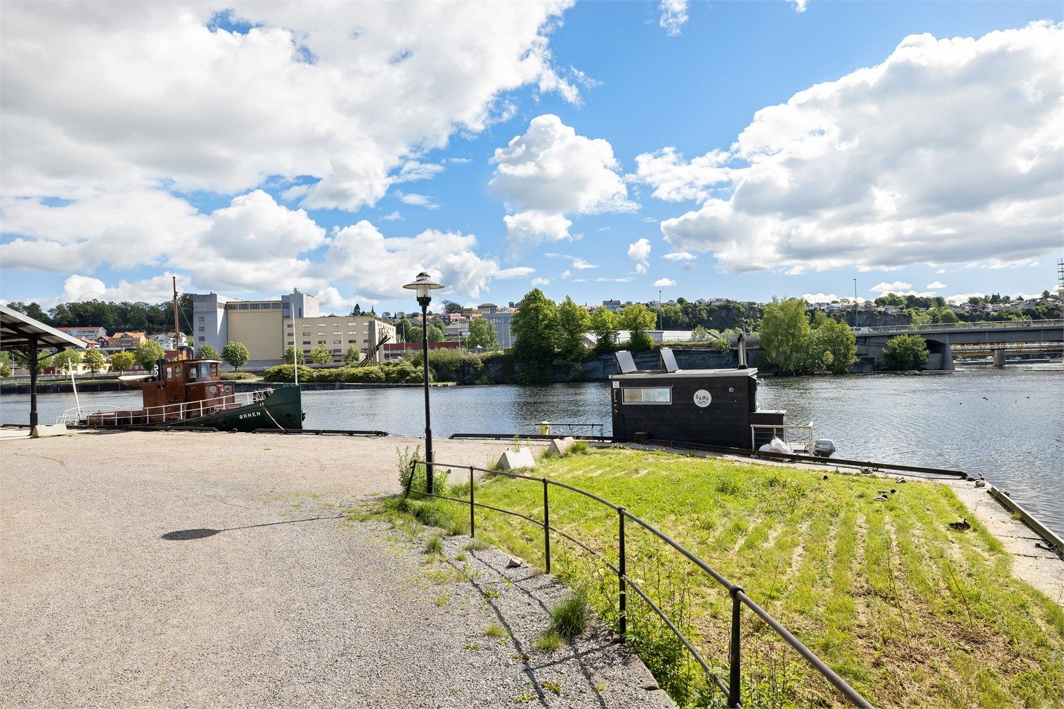 Hyggelig nærmiljø.