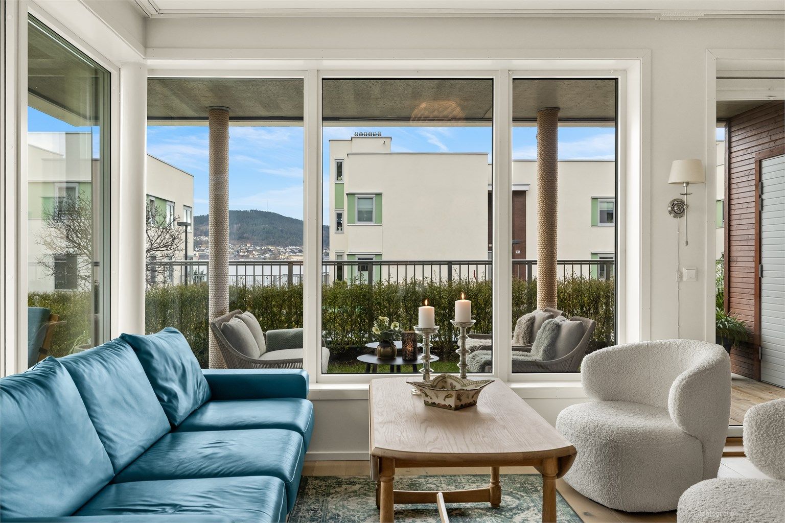 Leiligheten er gjennomgående og har en moderne planløsning