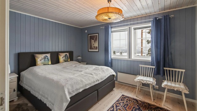 Hovedsoverommet har nydelig utsikt