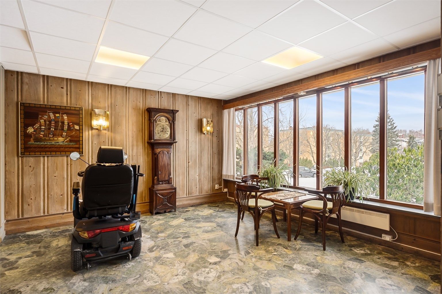 Sameiet har hyggelige fellesarealer for beboerne.