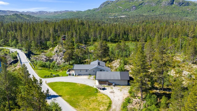 - Velkommen til Løyningsvegen 21 -