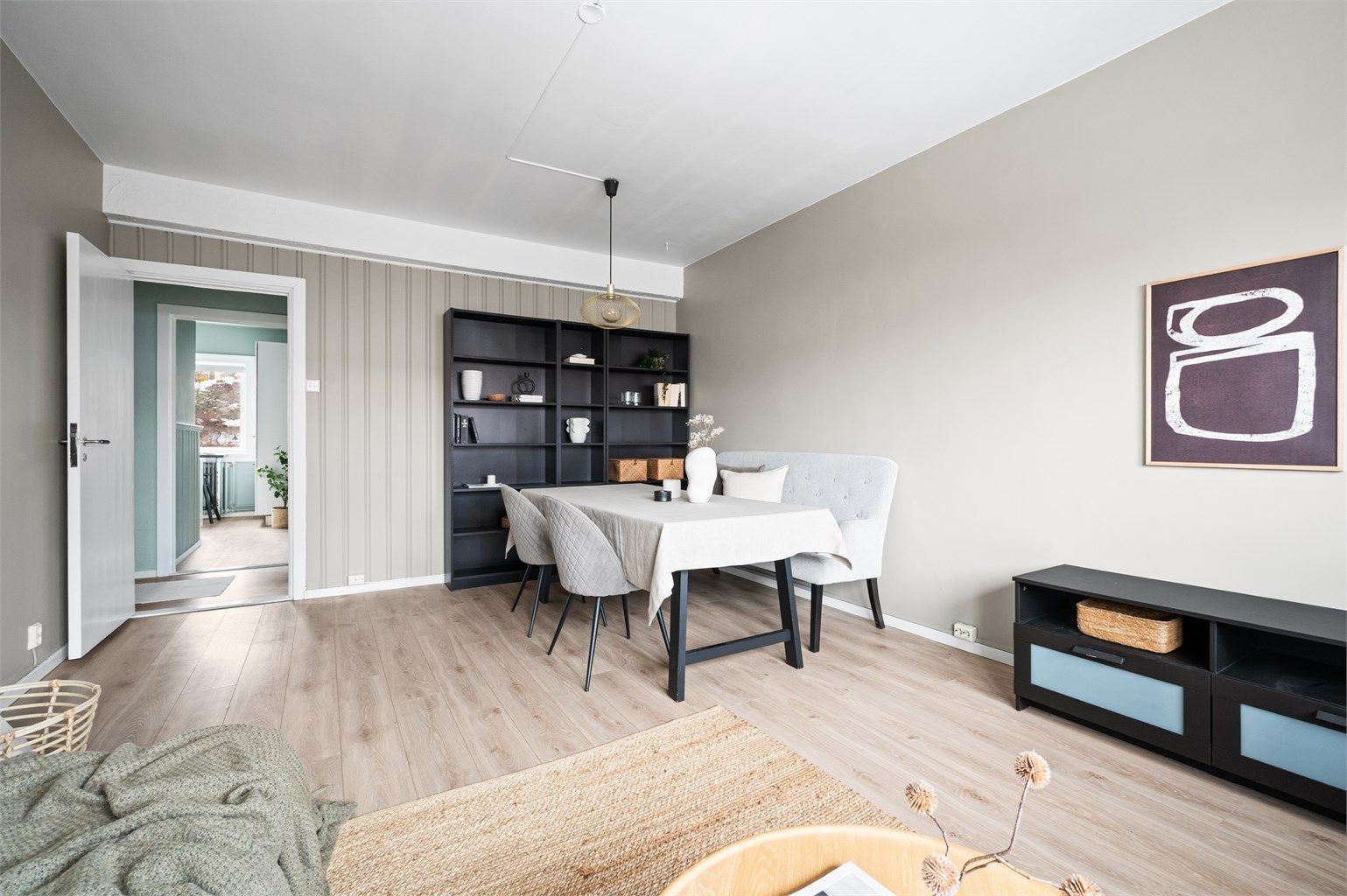 Denne sjarmerende 2-roms leiligheten ligger i bydel Sagene ved Iladalen.