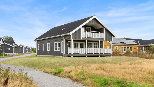 Eiendomsmegler Krogsveen avd. Årnes har gleden av å presentere Vognvegen 13.