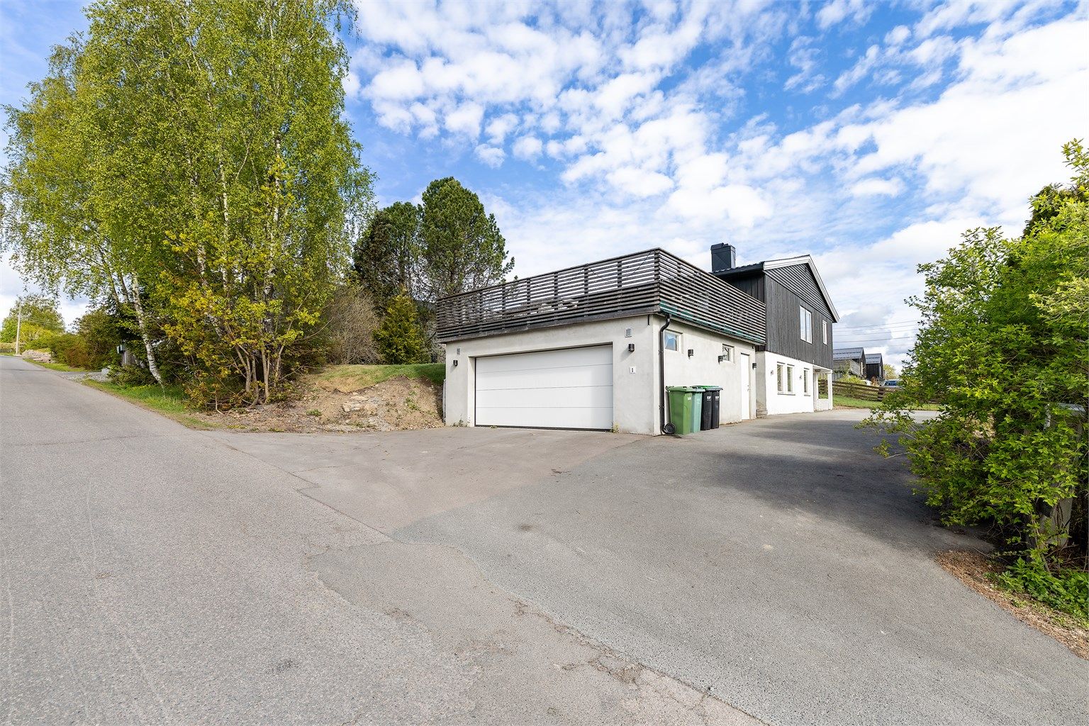 Eiendommen sett fra Nygårdsbakken