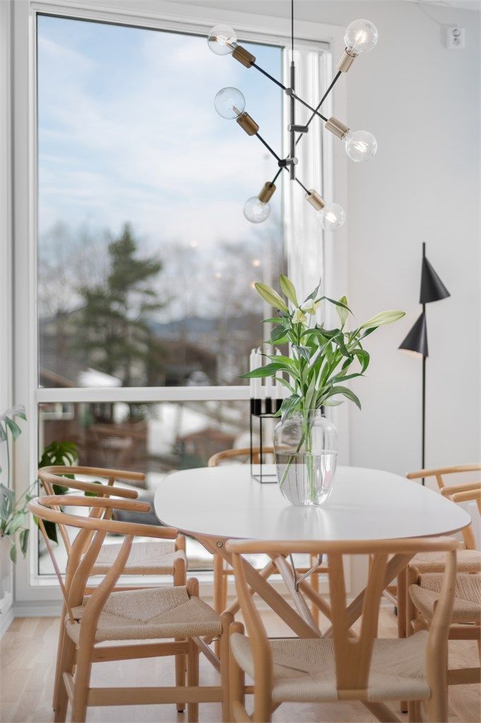 Her har man god plass til å samle familie og venner til hyggelige sammenkomster. 