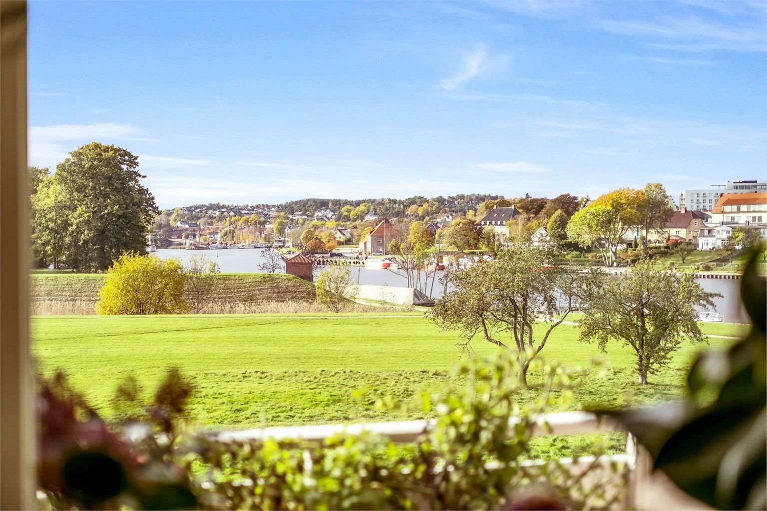 Vakker utsikt til Gamlebyen, elven, Cicignon og Isegran.