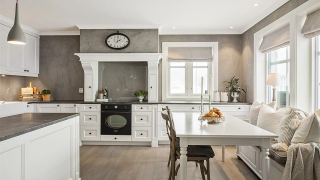 Det er godt med skap- og skuffplass.