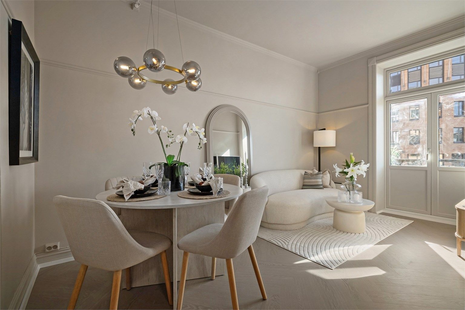 Velkommen til Munkedamsveien 59! Presentert av Krogsveen ved Jan Robert Ottesen