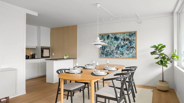 Stor og innholdsrik leilighet i 3. etasje